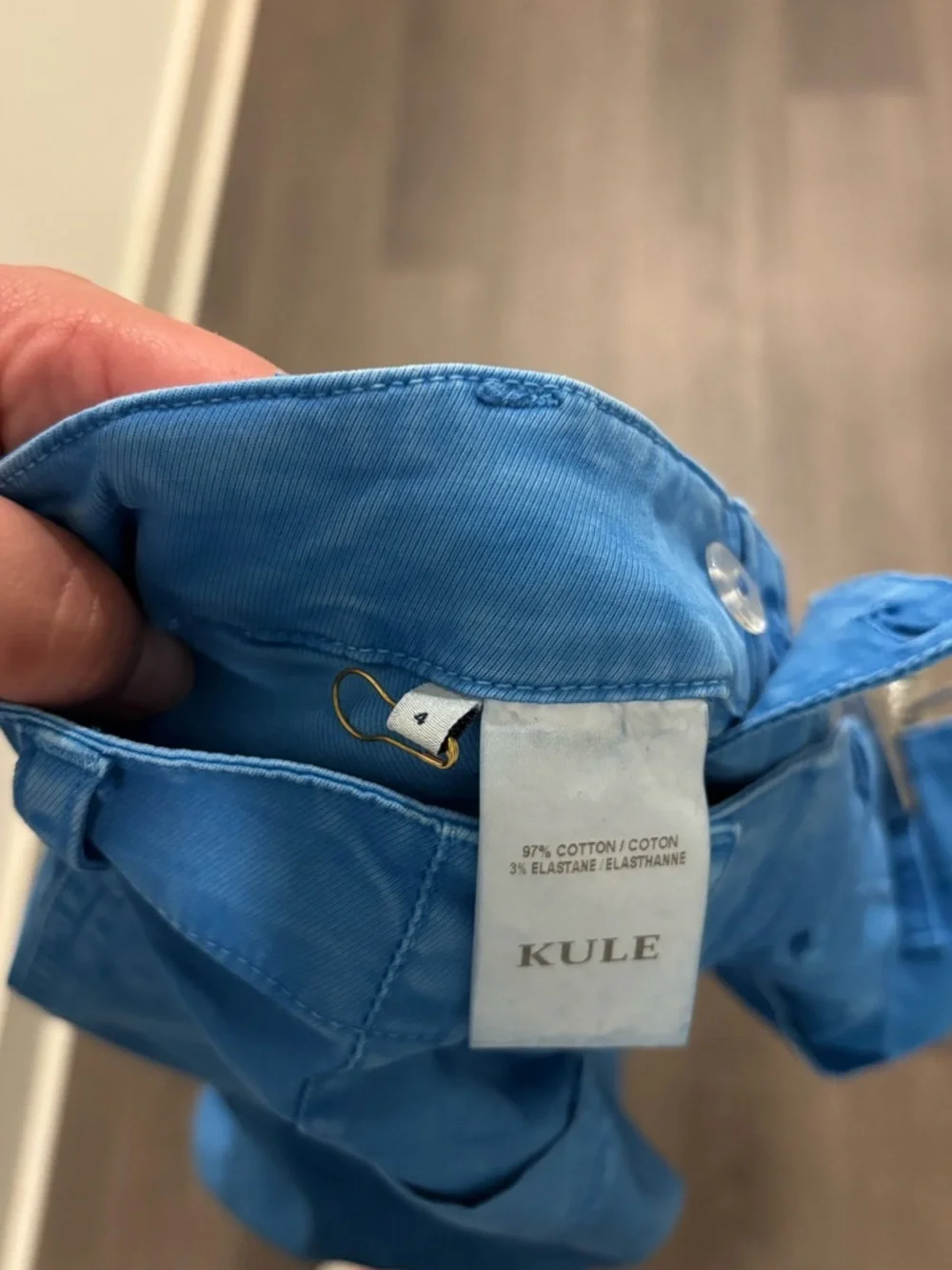 Kule City Short in Blue, size 4